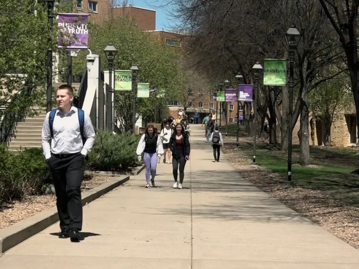 Pathway for Indian students to US under scrutiny