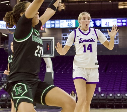 Eastern Michigan rolls past St. Thomas 52-41