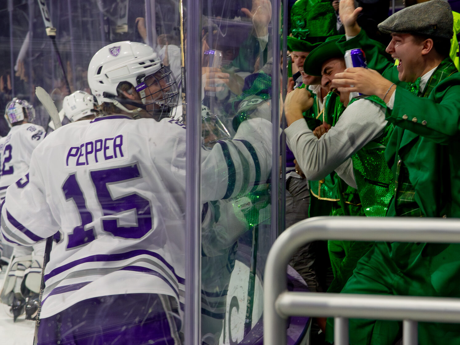 St. Thomas hockey earns back-to-back trips to Mason Cup Final by beating Augustana 2-1