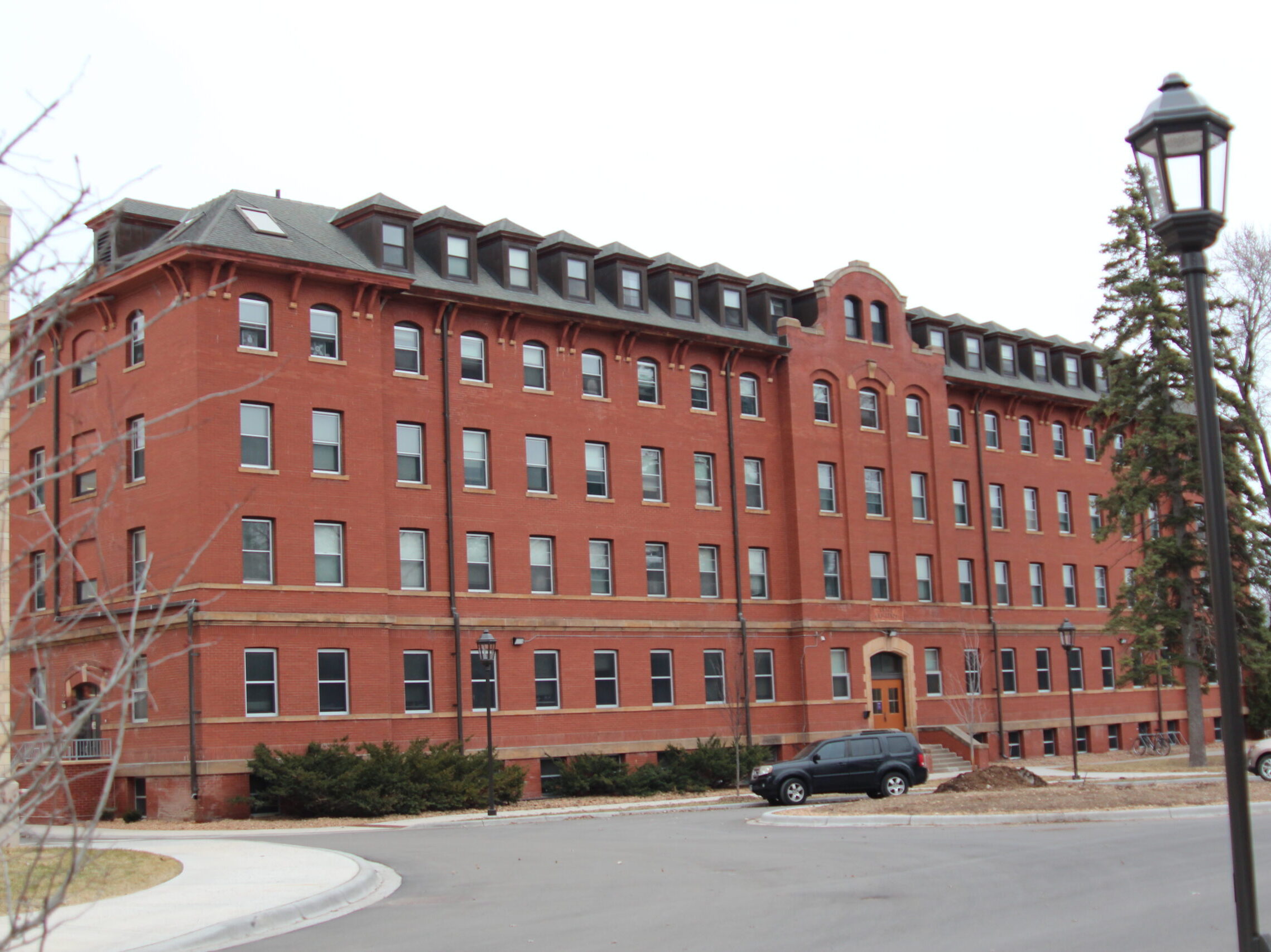 Following arena’s completion, many residents say Grace Hall is not so bad after all